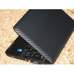 Czarna obudowa laptopa 